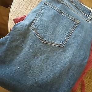 SONOMA CURVY SKINNY JEAN SZ 16 SHORT